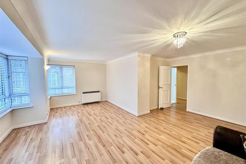 1 bedroom flat to rent, Florey Lodge, London W9