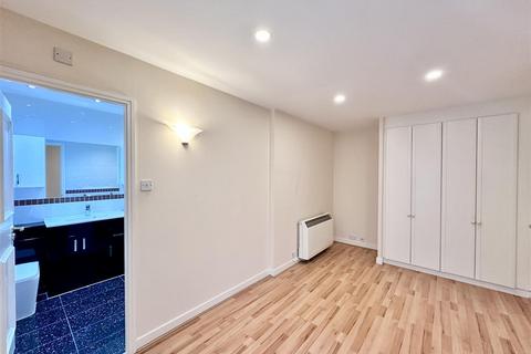 1 bedroom flat to rent, Florey Lodge, London W9