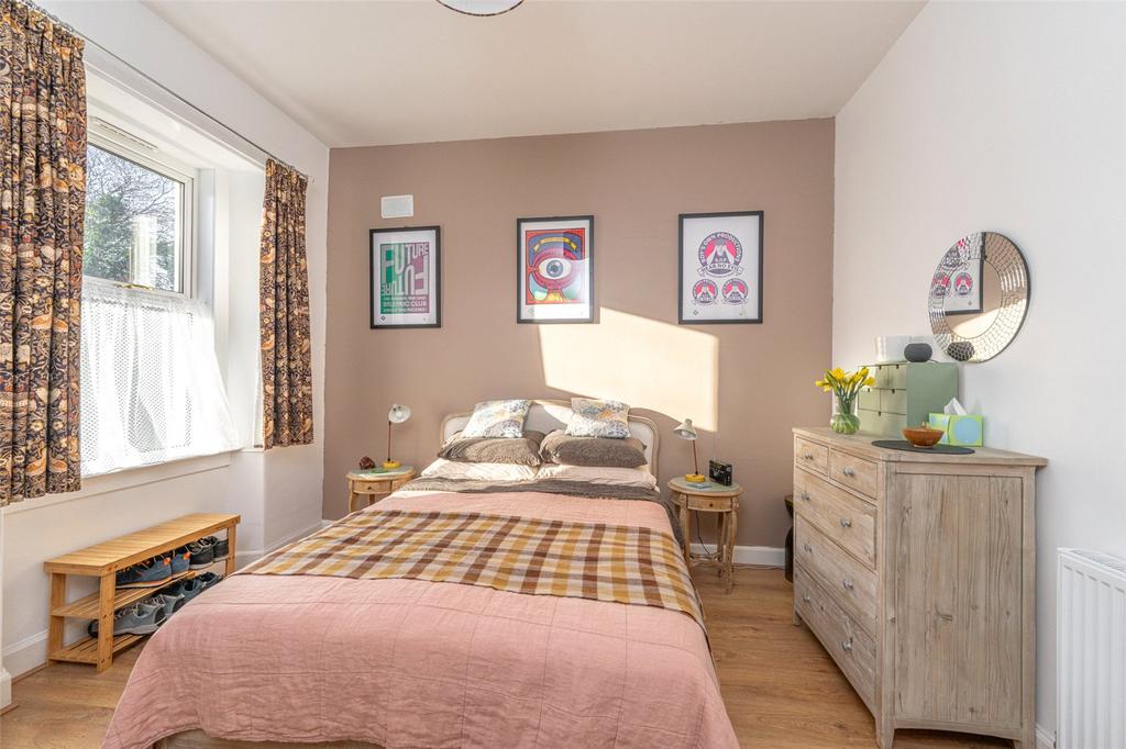 Bedroom 1 Alt