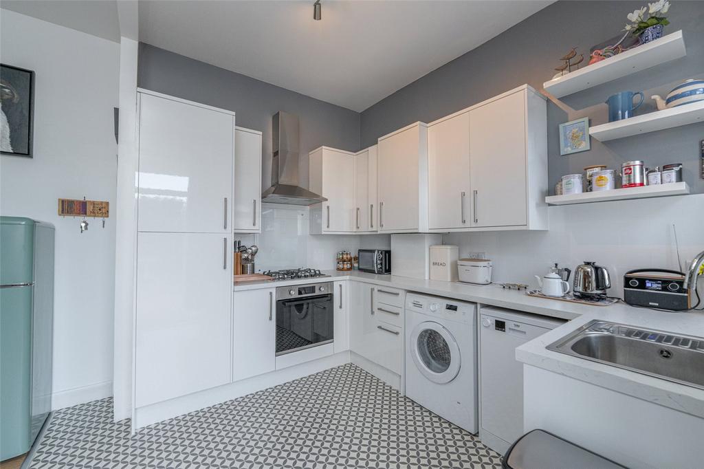Dining Kitchen Alt