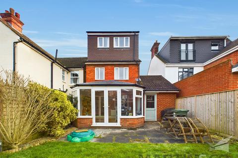 4 bedroom detached house for sale, Beresford Road, St Albans