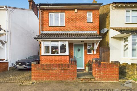 4 bedroom detached house for sale, Beresford Road, St Albans