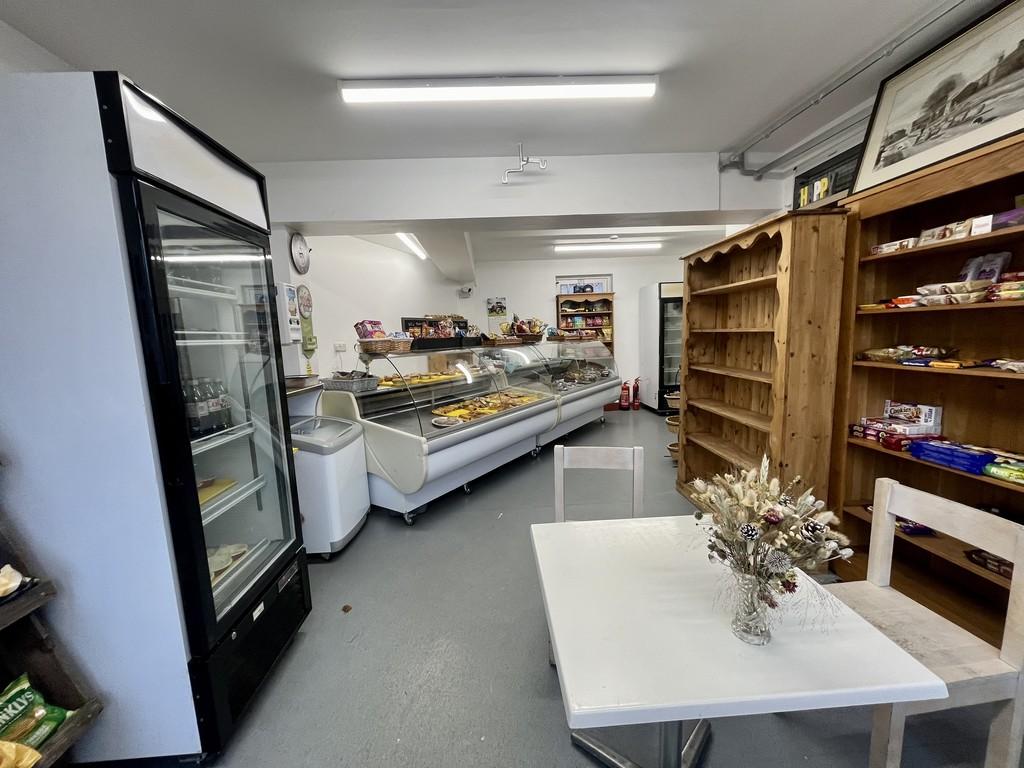 Deli 2