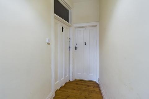 3 bedroom flat to rent, Milehouse Road, Plymouth PL3