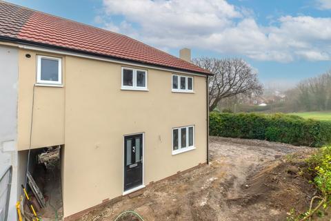 3 bedroom end of terrace house for sale, Stake Piece Road, Royston SG8