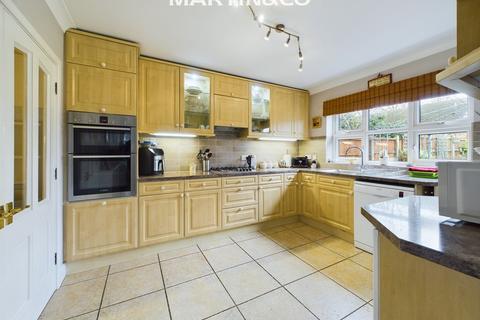 50 Barkham Road, Wokingham, RG41 2XP