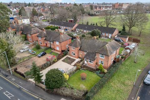 50 Barkham Road, Wokingham, RG41 2XP