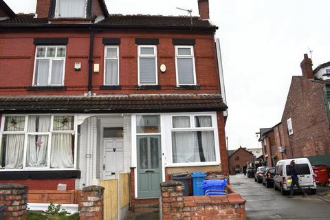 1 bedroom in a house share to rent, Barlow Moor Road, Chorlton, Manchester