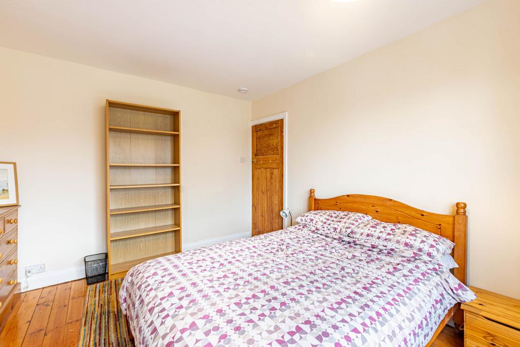 Bedroom1b