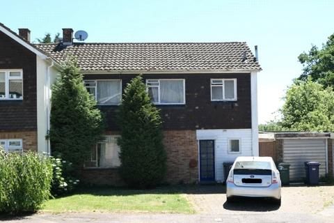 13 Raebarn Gardens, Barnet, EN5 3DB