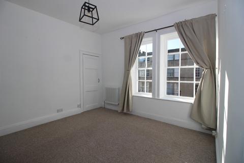 2 bedroom apartment to rent, Bathwick Street, Bath