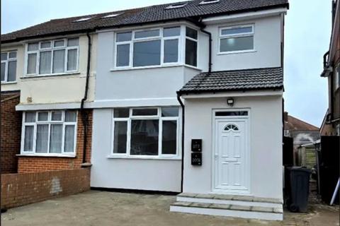 5 bedroom semi-detached house for sale, Ellerdine Road, Hounslow