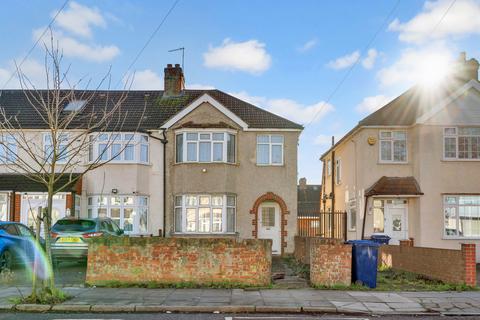 3 bedroom end of terrace house for sale, Somerset Road, Southall