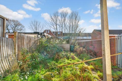 3 bedroom end of terrace house for sale, Somerset Road, Southall