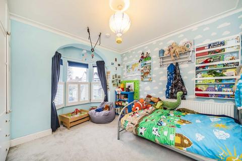 3 bedroom semi-detached house for sale, Northcroft Road, London W13