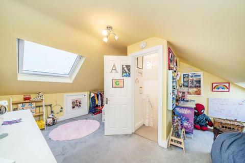 24 Northcroft Road, London, W13 9SX