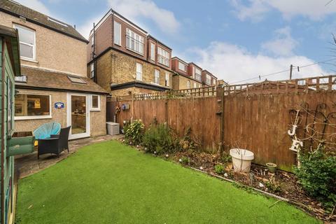 24 Northcroft Road, London, W13 9SX