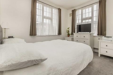 2 bedroom flat to rent, Bonner Hill Road, Kingston Upon Thames KT1