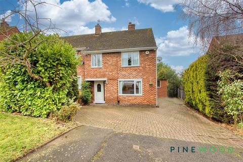 3 bedroom semi-detached house for sale, Keswick Drive, Chesterfield S41