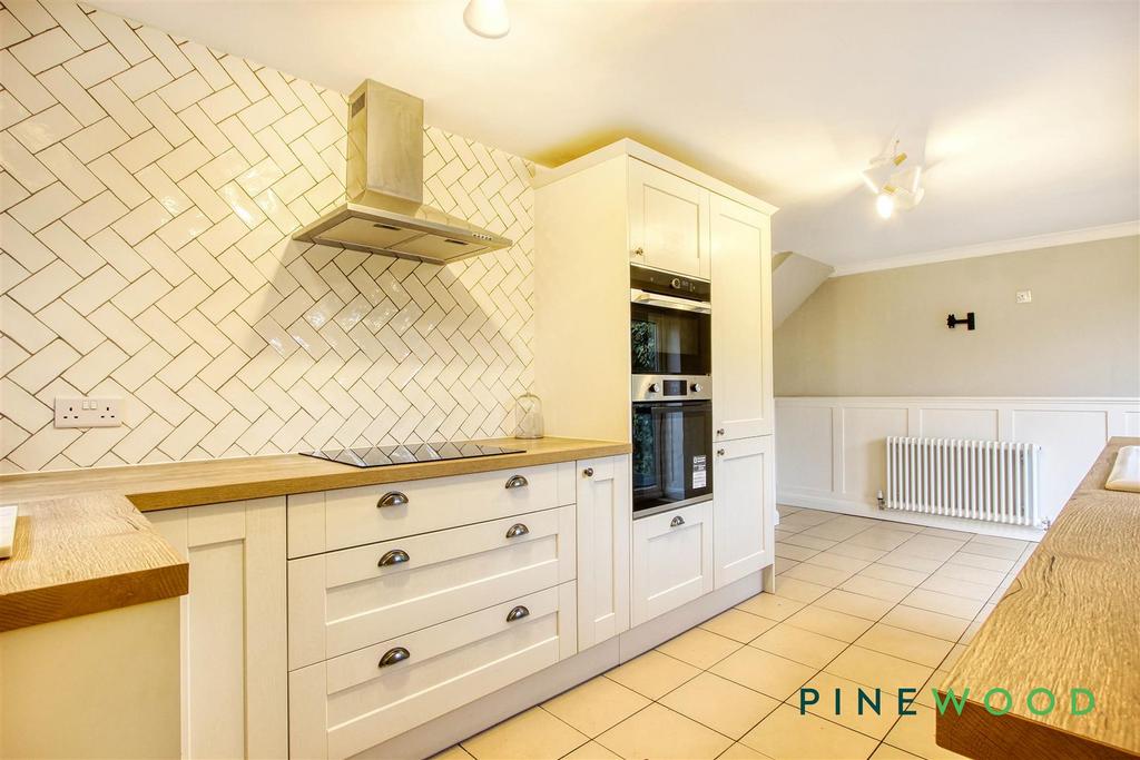 Kitchen diner