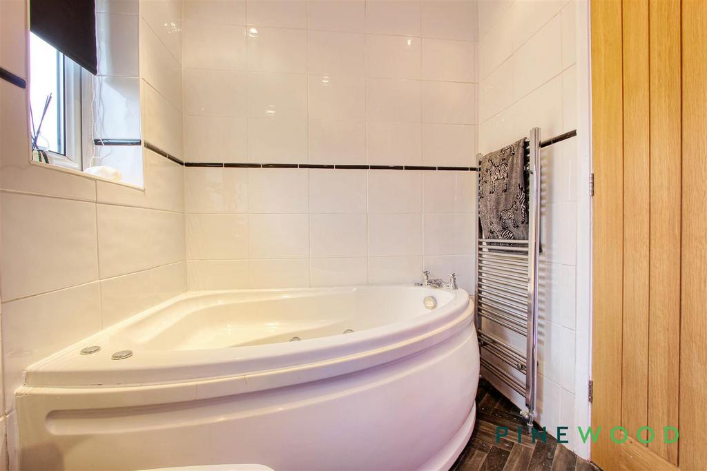 Family bathroom
