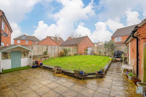 3 bedroom detached house for sale, Harvey Close, Wymondham