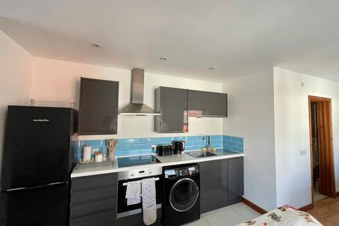 undefined, Walter Road, Swansea, SA1