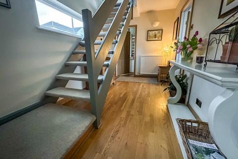 41 Brookfield, Highworth, Swindon, SN6 7HY
