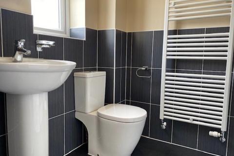 3 bedroom semi-detached house to rent, Brindley Avenue, Birmingham B16