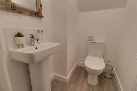 39 Englesea Way, Alsager, Stoke-on-trent, ST7 2ZA