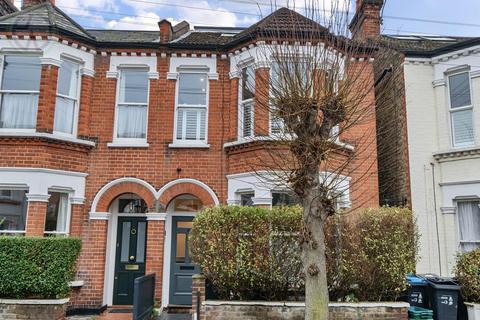 3 bedroom flat for sale, Warren Road, Colliers Wood SW19