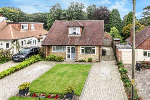 3 bedroom property for sale, Viewlands Avenue, Westerham