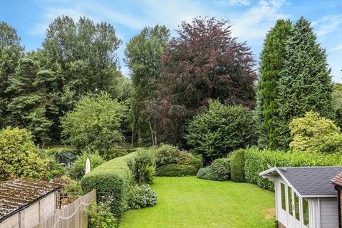 3 bedroom property for sale, Viewlands Avenue, Westerham