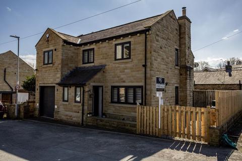 3 bedroom detached house for sale, 12 Clay House Lane, Greetland HX4 8AW
