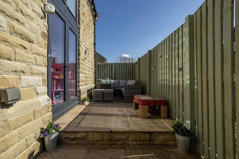 3 bedroom detached house for sale, 12 Clay House Lane, Greetland HX4 8AW