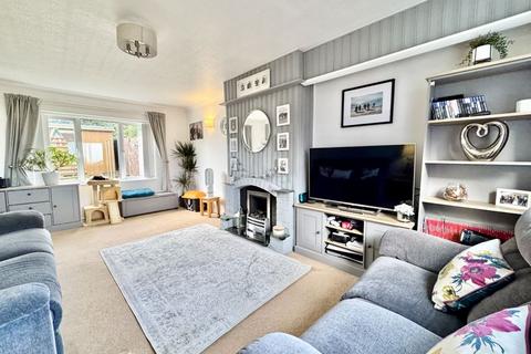 6 Bracken Drive, Sutton Coldfield, B75 7RF