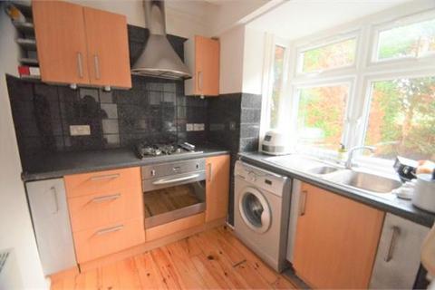 2 bedroom flat to rent, Devonshire Road, Mill Hill, NW7