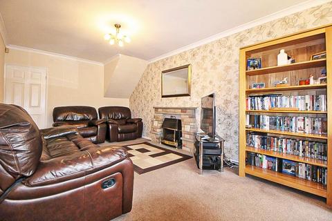 3 bedroom semi-detached house for sale, High View, COSELEY, NEAR SEDGLEY, WV14 9RQ