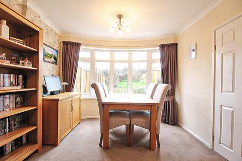 3 bedroom semi-detached house for sale, High View, COSELEY, NEAR SEDGLEY, WV14 9RQ