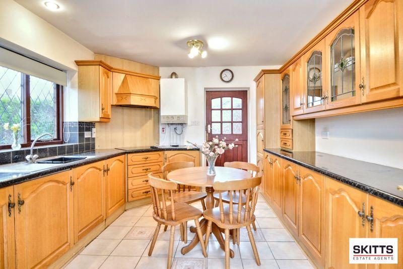 Dining kitchen