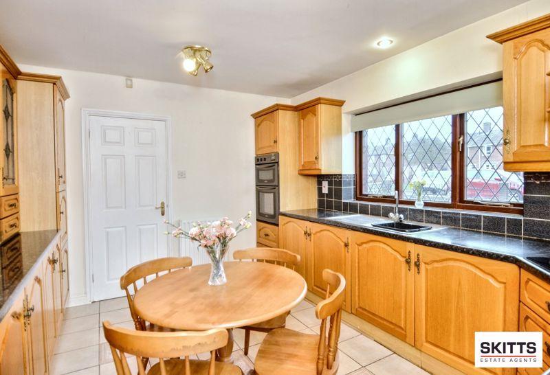 Dining kitchen