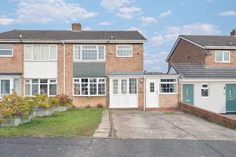 3 bedroom semi-detached house for sale, Eastwood Avenue, Burntwood