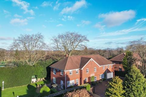 5 bedroom detached house for sale, Rectory Court, Whickham, Newcastle Upon Tyne