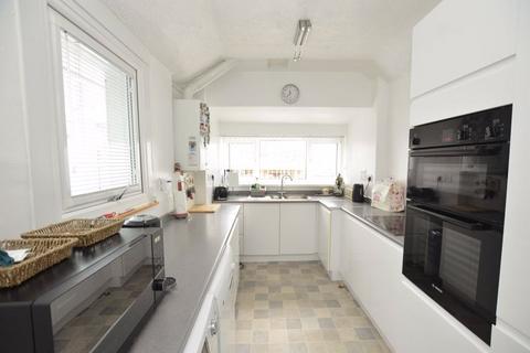 3 bedroom end of terrace house for sale, DOCTORS ROAD, BRIXHAM