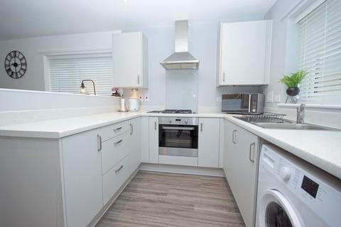 1 bedroom end of terrace house for sale, Argus Road, Lee-On-The-Solent, PO13