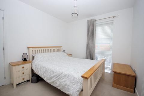 1 bedroom end of terrace house for sale, Argus Road, Lee-On-The-Solent, PO13