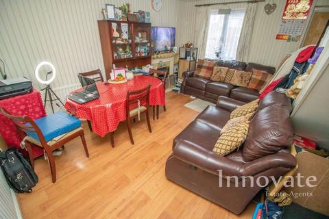 2 bedroom terraced house for sale, Macdonald Close, Oldbury B69