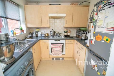 2 bedroom terraced house for sale, Macdonald Close, Oldbury B69