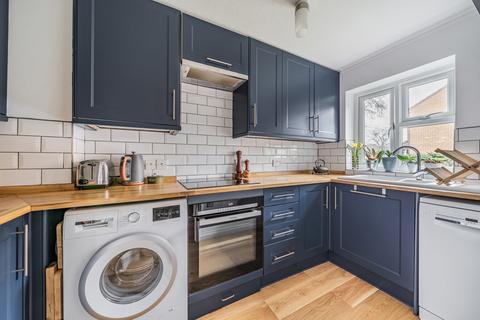 2 bedroom terraced house for sale, Walton Park Lane, Walton-On-Thames, Surrey, KT12