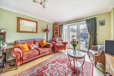 2 bedroom terraced house for sale, Walton Park Lane, Walton-On-Thames, Surrey, KT12